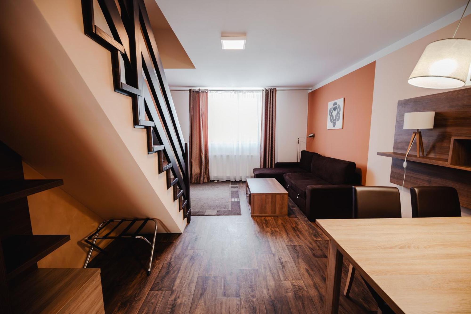 Hotel Palác Elektra Ostrava Esterno foto